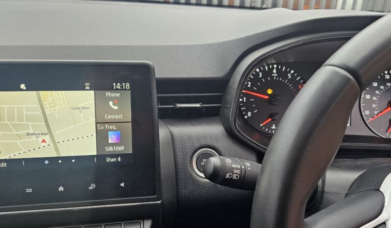 2021 renault clio full